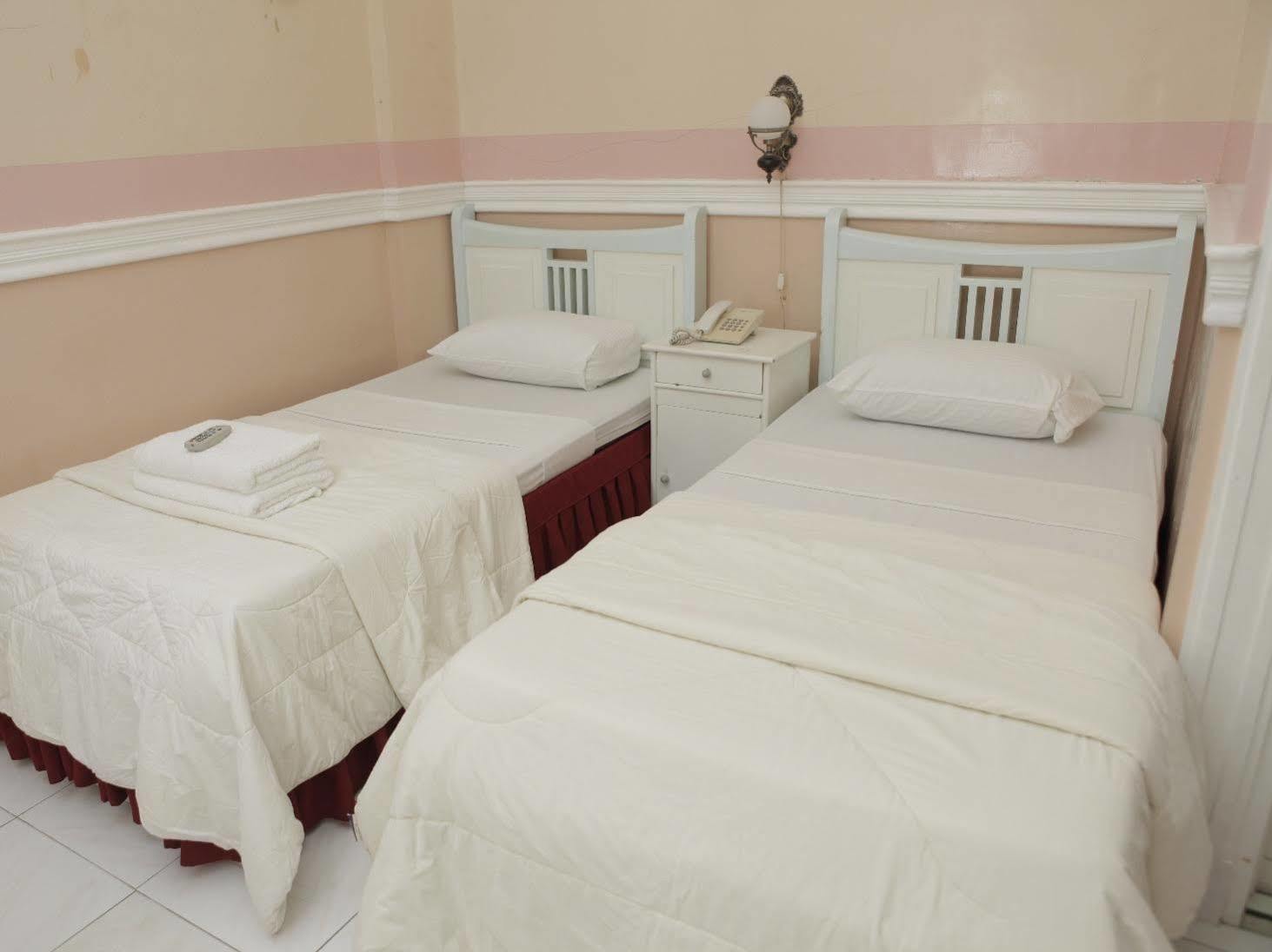 Golden Palace Hotel Tagum Kültér fotó